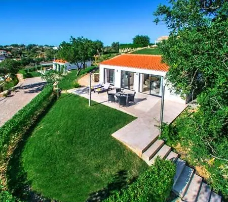 Sleeps 18 Pool Villa