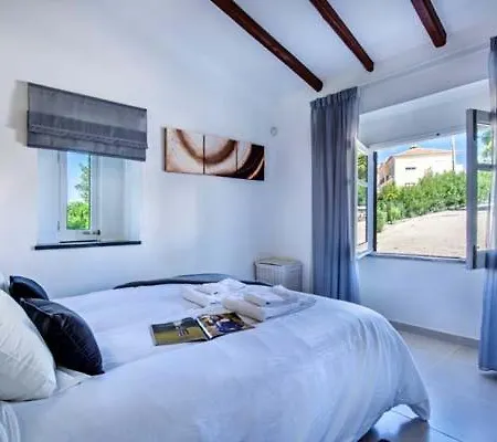 Villa Sleeps 18 Pool Almancil